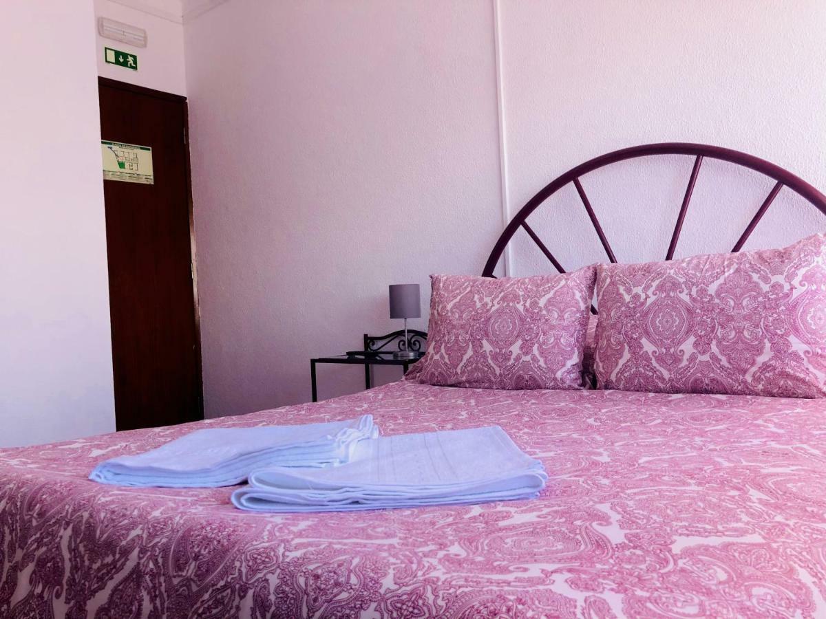 Suites Do Pinhal โปรเอ็งซา-อา-นอวา ภายนอก รูปภาพ