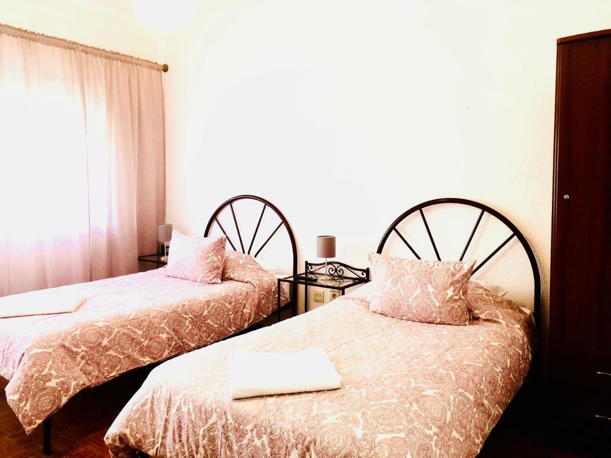 Suites Do Pinhal โปรเอ็งซา-อา-นอวา ภายนอก รูปภาพ